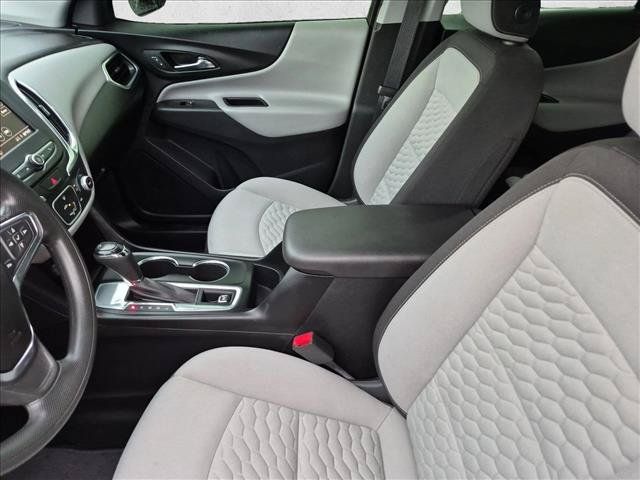 Used 2020 Chevrolet Equinox LS FWD image 22