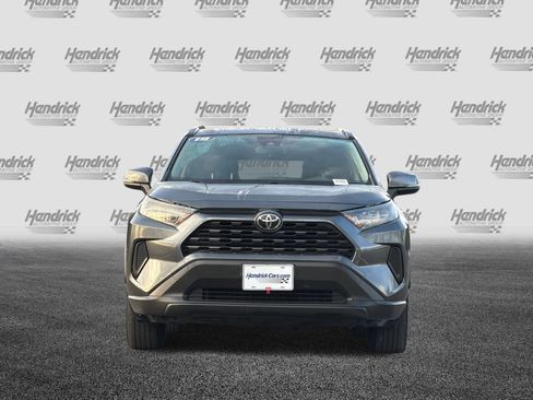 Used 2019 Toyota RAV4 LE image 10
