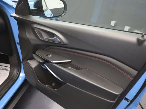 Used 2024 Chevrolet Trax RS w/ Driver Confidence Package image 24