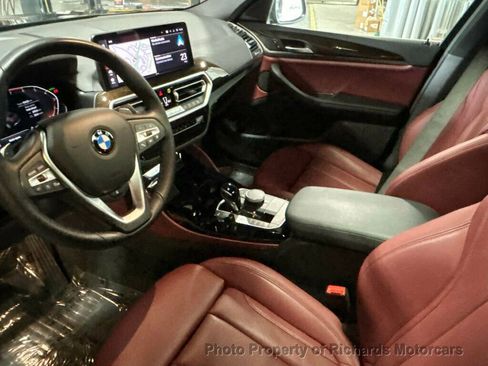 Used 2023 BMW X4 xDrive30i AWD/4WD image 12