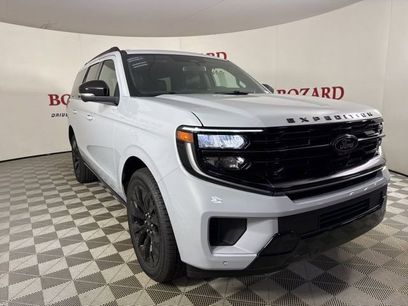 New 2025 Ford Expedition Platinum w/ Stealth Appearance Package