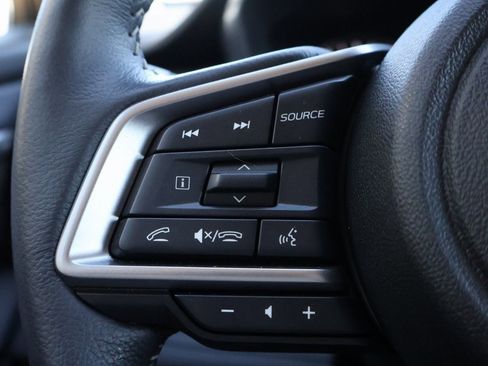 Used 2025 Subaru Outback Limited image 28