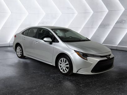 Used 2025 Toyota Corolla LE