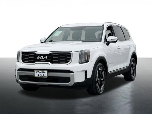 Used 2023 Kia Telluride S AWD/4WD image 4