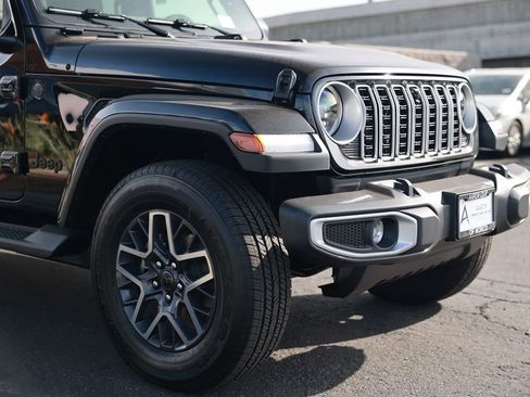 New 2026 Jeep Wrangler Sahara image 7