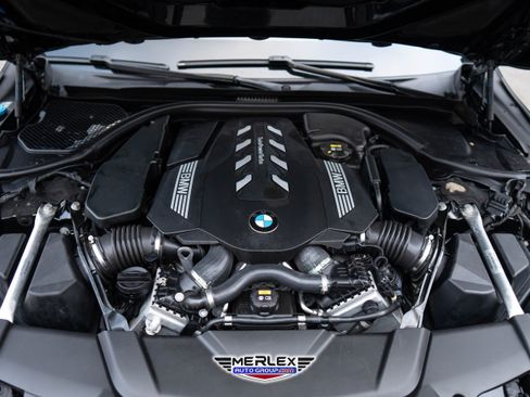 Used 2020 BMW 750i xDrive w/ M Sport Package image 55