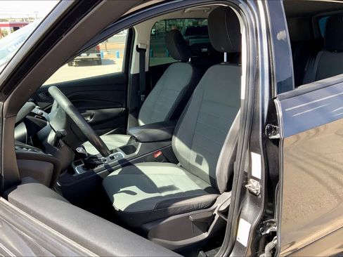 Used 2018 Ford Escape S image 7