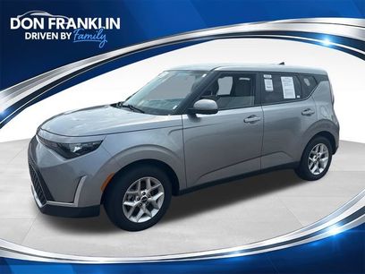Used 2025 Kia Soul LX w/ LX Technology Package
