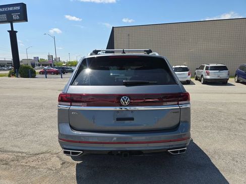 Used 2024 Volkswagen Atlas SEL Premium R-Line AWD/4WD image 6