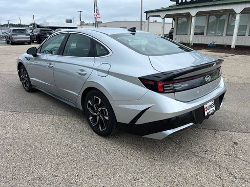 Used 2024 Hyundai Sonata SEL FWD image 7