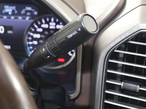 Used 2019 Ford F350 Limited AWD/4WD image 7