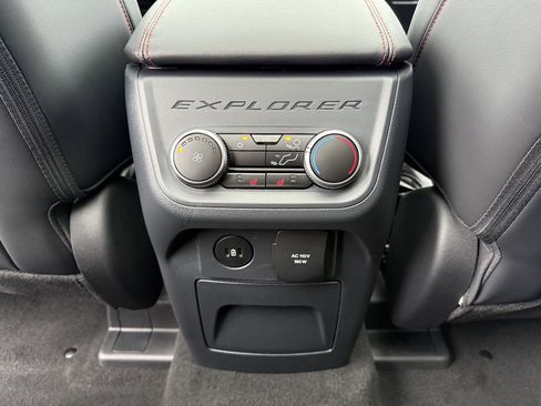 New 2026 Ford Explorer ST-Line w/ ST-Line Street Pack image 42