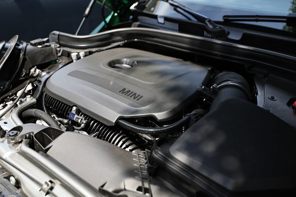New 2026 MINI Cooper 2-Door Hardtop FWD image 28