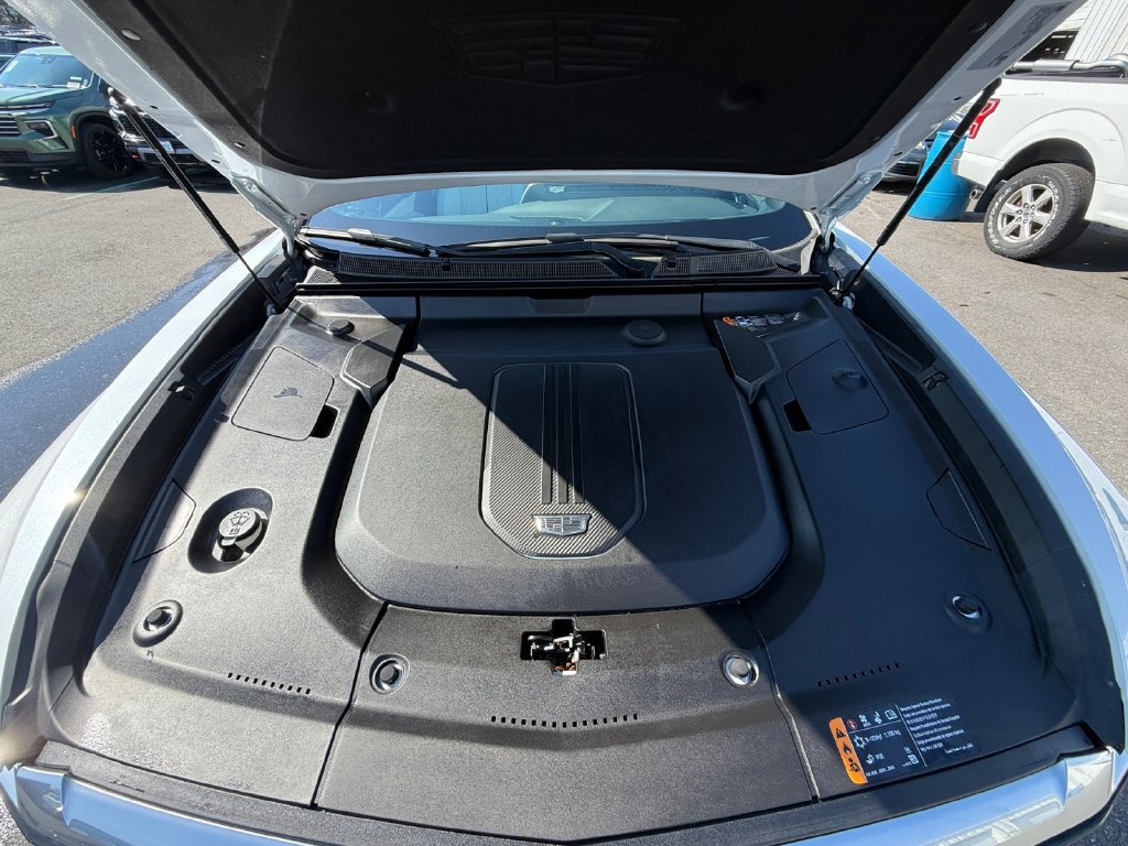 Used 2024 Cadillac Lyriq Luxury RWD image 28