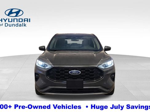 Used 2023 Ford Escape ST-Line Select AWD/4WD image 7
