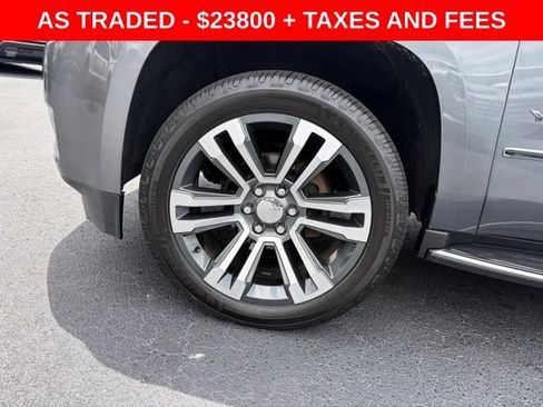 Used 2020 GMC Yukon XL SLT w/ Premium Edition RWD image 9