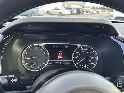 Used 2024 Nissan Pathfinder SL image 20