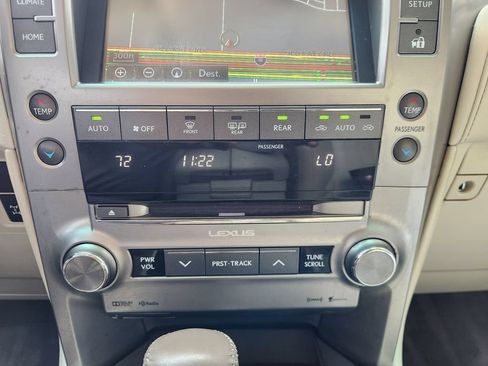 Used 2016 Lexus GX 460 w/ Premium Package AWD/4WD image 18