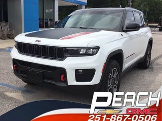 Used 2022 Jeep Grand Cherokee Trailhawk AWD/4WD video 1