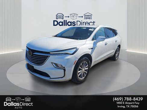 Used 2023 Buick Enclave Essence image 5