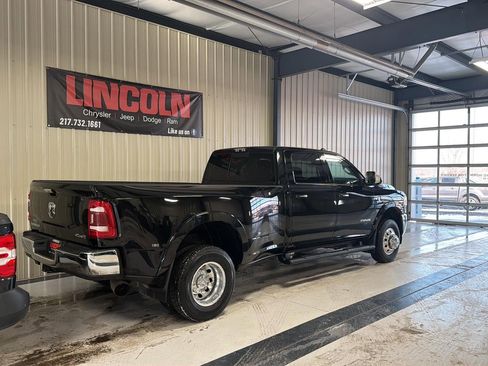 Used 2019 RAM 3500 Laramie image 6