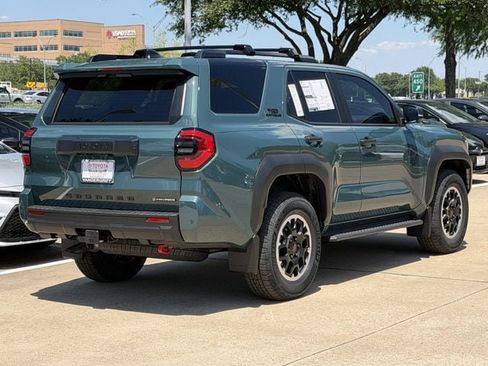 New 2026 Toyota 4Runner TRD Off-Road Premium AWD/4WD image 4