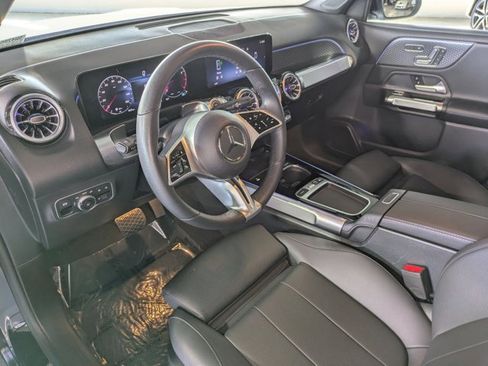 Certified 2025 Mercedes-Benz GLB 250 image 10