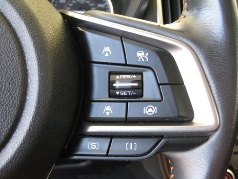 Used 2023 Subaru Crosstrek 2.5i Limited image 16