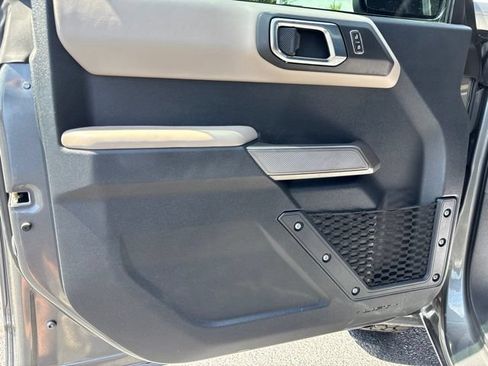 Used 2022 Ford Bronco Wildtrak AWD/4WD image 19
