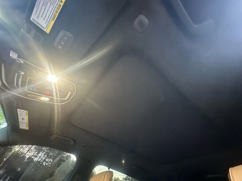 Used 2022 Jeep Grand Cherokee L Summit image 31