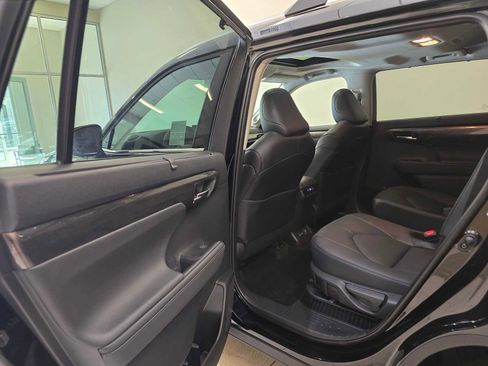 Certified 2026 Toyota Highlander Limited AWD/4WD image 24