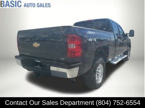 Used 2010 Chevrolet Silverado 2500 LTZ w/ Convenience Package image 7