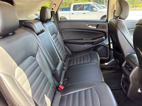 Used 2015 Ford Edge SEL w/ Equipment Group 201A AWD/4WD image 29