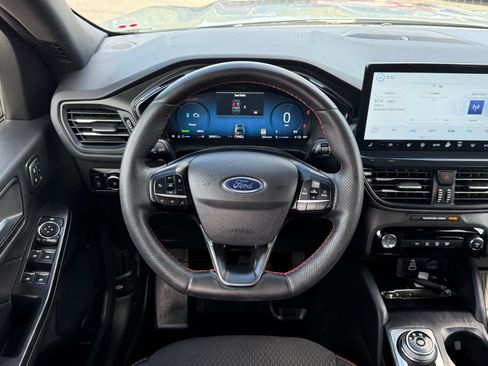 Certified 2025 Ford Escape ST-Line Select w/ Tech Pack #2 AWD/4WD image 20