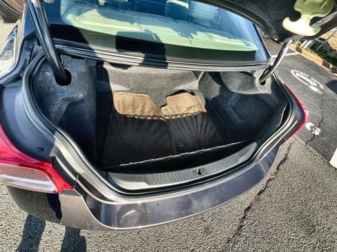 Used 2013 Chevrolet Malibu LT image 25