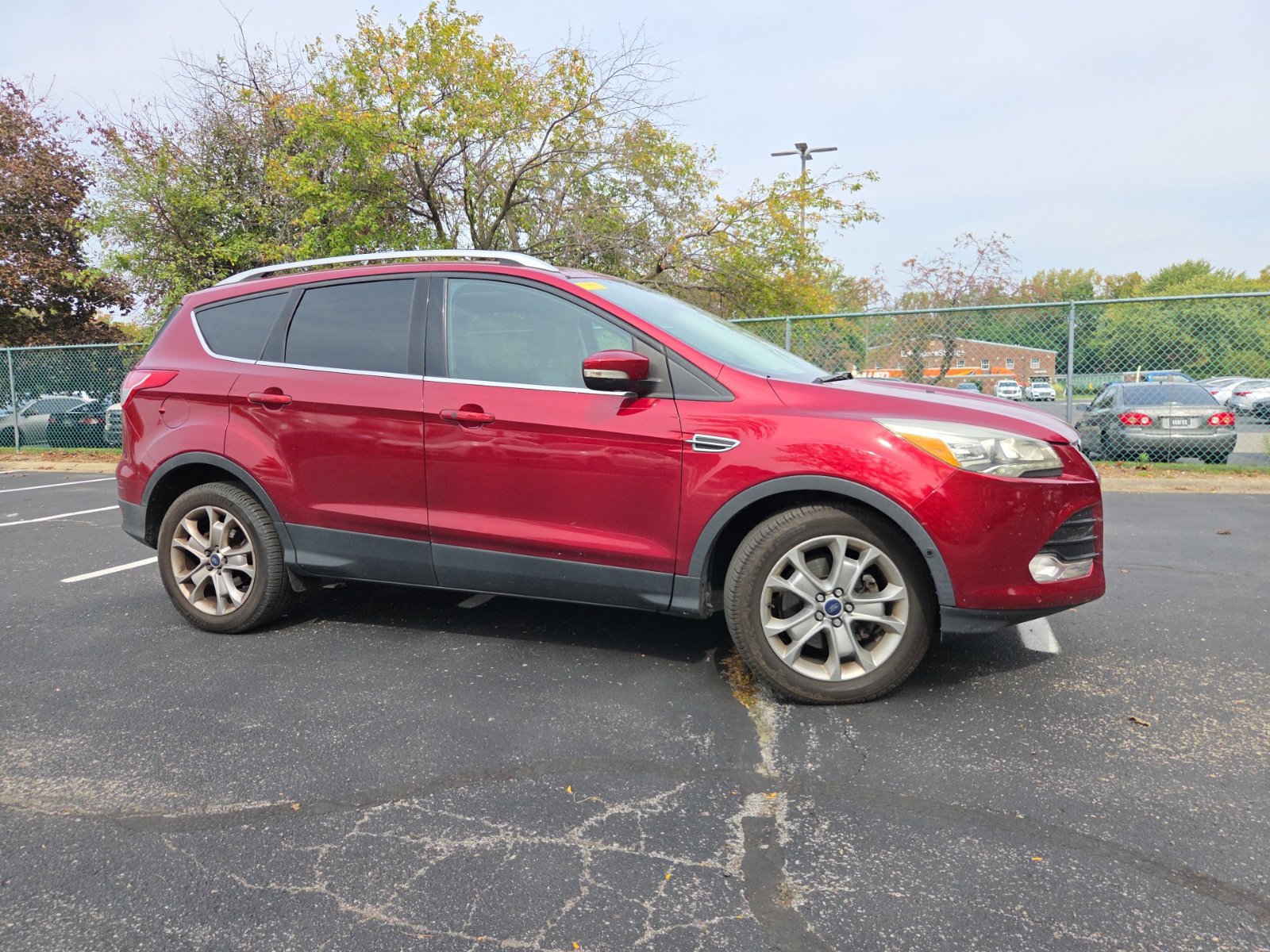 Used 2015 Ford Escape Titanium w/ Equipment Group 301A AWD/4WD image 3