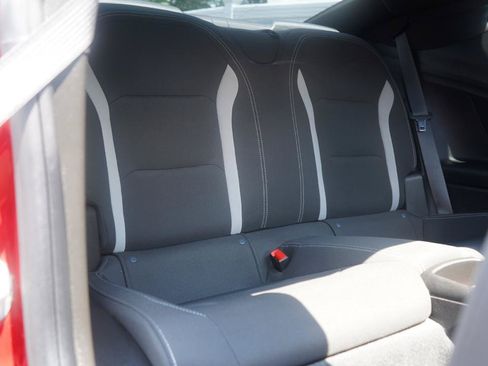 Used 2022 Chevrolet Camaro SS RWD image 48