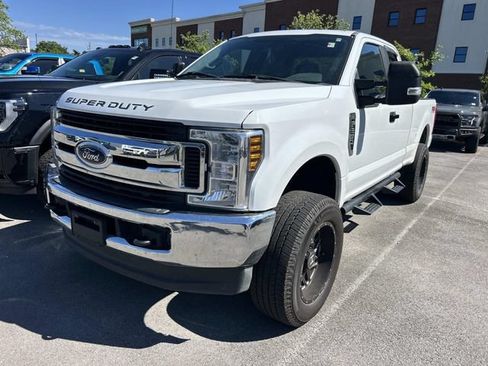 Used 2017 Ford F250 XL w/ Power Equipment Group AWD/4WD image 1