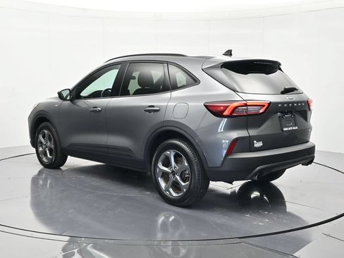 Used 2025 Ford Escape ST-Line Select AWD/4WD image 7