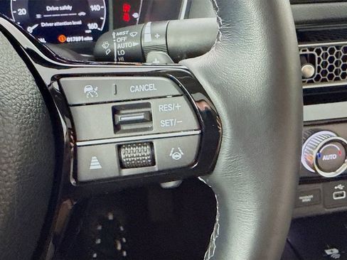 Used 2024 Honda Civic Touring image 12