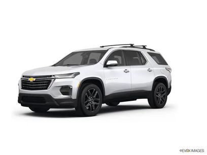 Used 2023 Chevrolet Traverse LT w/ LT Premium Package