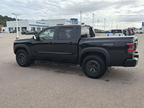Used 2025 Nissan Frontier PRO-4X w/ Pro Premium Package AWD/4WD image 4