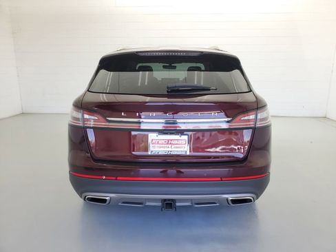 Used 2021 Lincoln Nautilus Reserve w/ Equipment Group 202A image 6