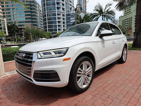 Used 2018 Audi Q5 2.0T Premium Plus AWD/4WD image 25