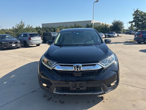 Used 2017 Honda CR-V EX image 2