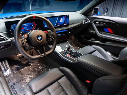 Used 2026 BMW M2 w/ Lighting Package image 44