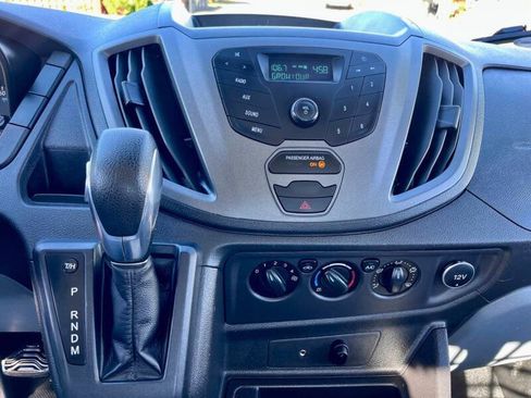 Used 2018 Ford Transit 250 138 RWD image 13