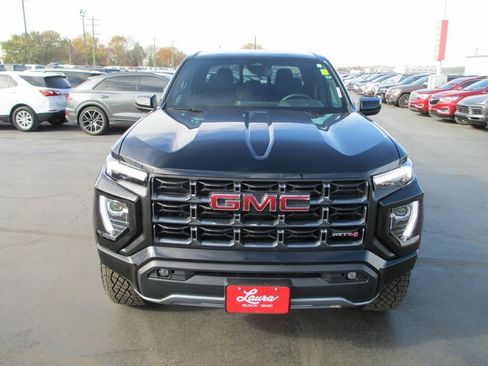 Certified 2024 GMC Canyon AT4 image 10