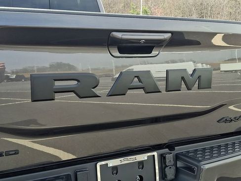 Used 2025 RAM 3500 Limited image 31