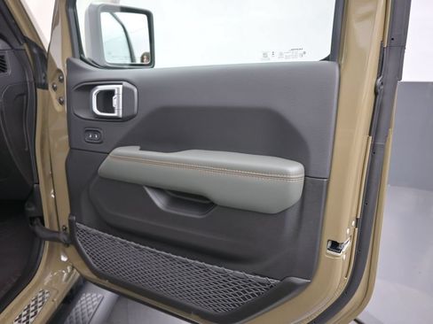 New 2026 Jeep Gladiator Mojave AWD/4WD image 20